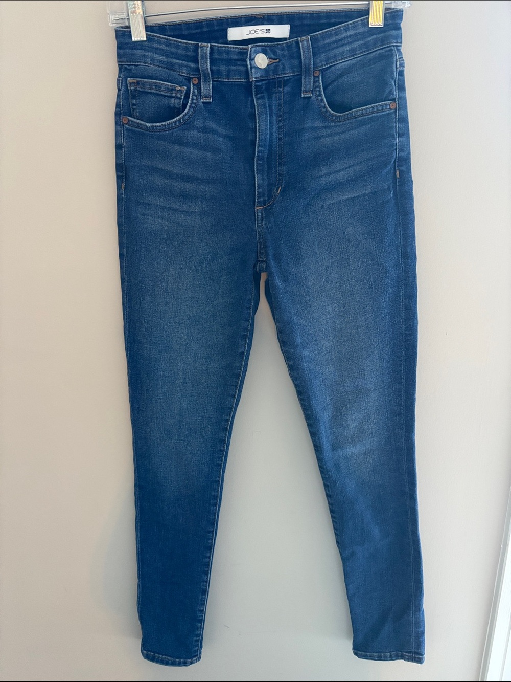 Joe’s Dark Blue Skinny Jeans size 26